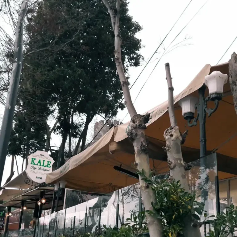 Kale Çay Bahçesi Rumelihisarı – Sarıyer / İstanbul