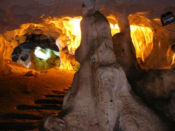 Karain Mağarası Antalya 01
