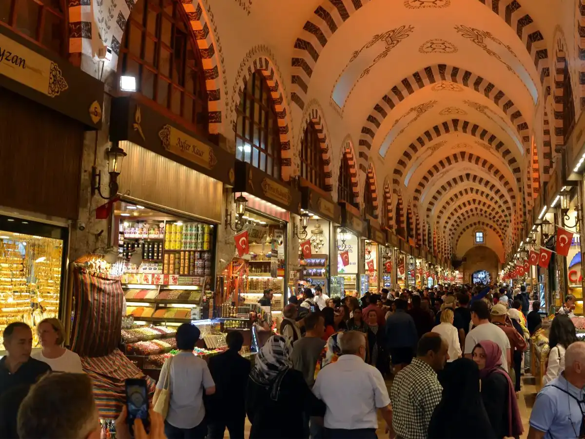 Mısır Çarşısı