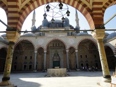 Selimiye Camii - Avlu