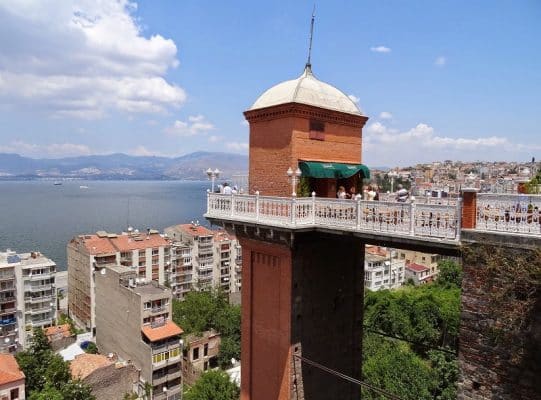 İzmir Tarihi Asansör - 01