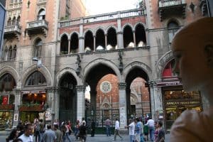 Sent Antuan Kilisesi - 01