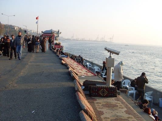 Salacak Sahili Cafeler