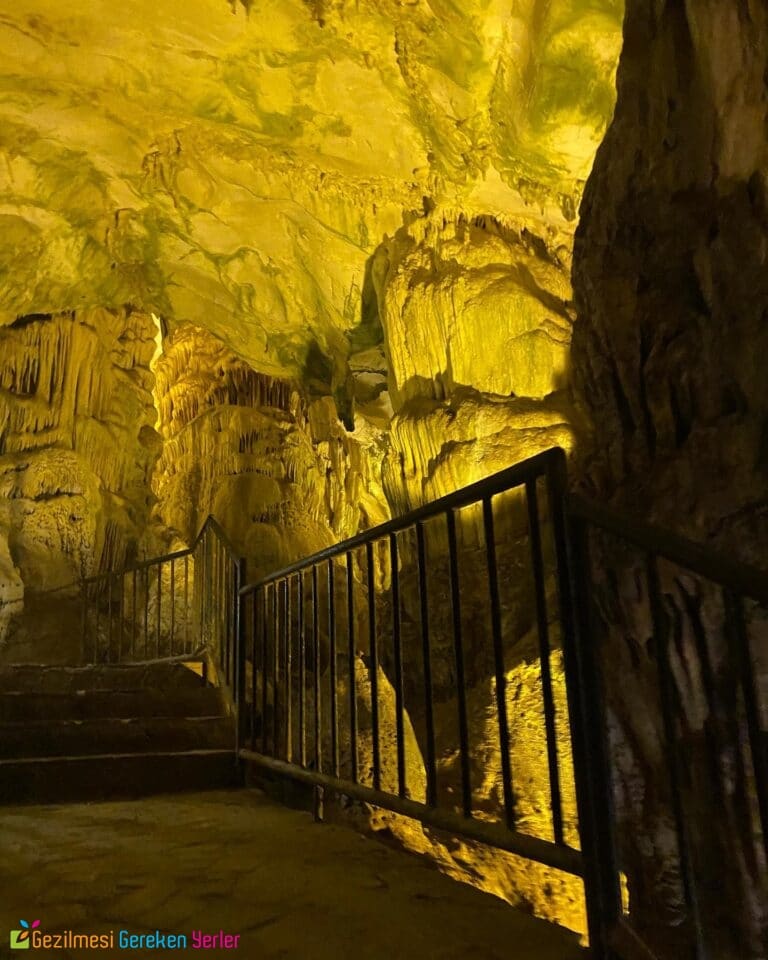 Dupnisa Mağarası | Özellikleri Nerede, Ziyaret ve Giriş Ücreti