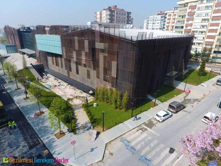Beylikdüzü Atatürk Kültür ve Sanat Merkezi / İstanbul