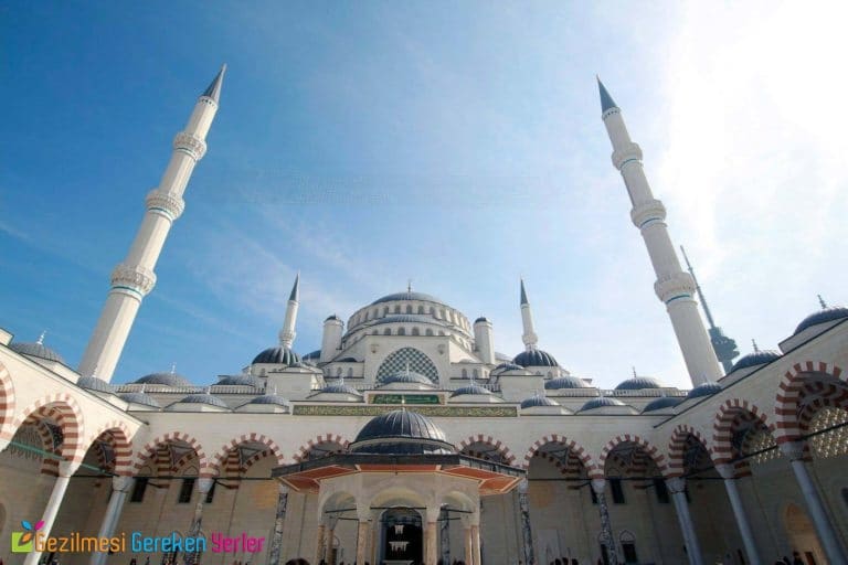 Çamlıca Camii Özellikleri | Nerede ve Nasıl Gidilir?