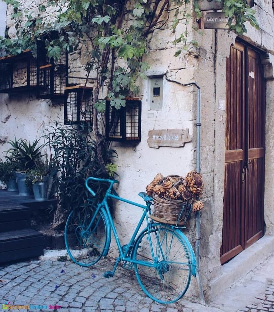 alacati-sokaklari