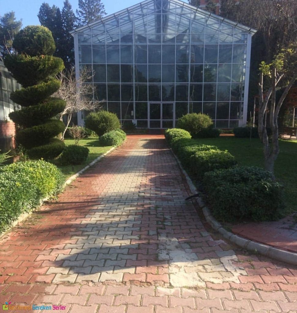 Ege Üniversitesi Botanik Bahçesi İzmir
