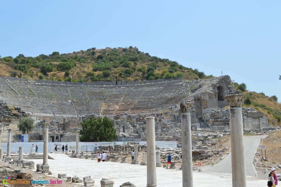 Efes Antik Tiyatro İzmir