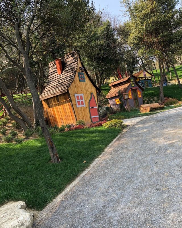 Hobbit Evleri | Şehit Er Gökhan Hüseyinoğlu Sahil Parkı - Kocaeli