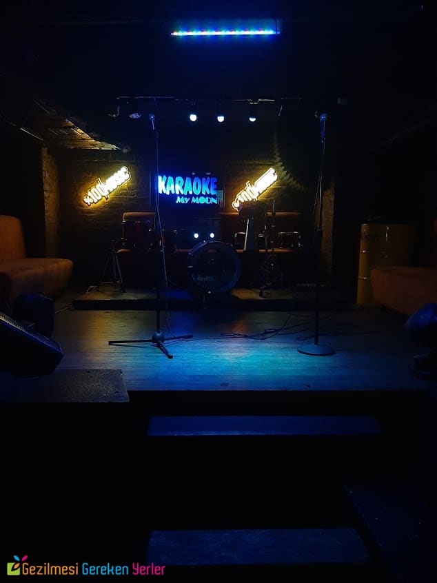 My Moon Karaoke Bar - Beyoğlu