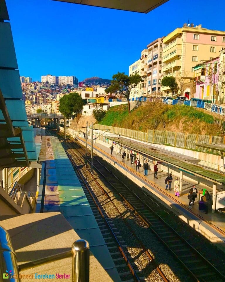 İzmir Mavi Treni Hakkında Bilinmesi Gerekenler
