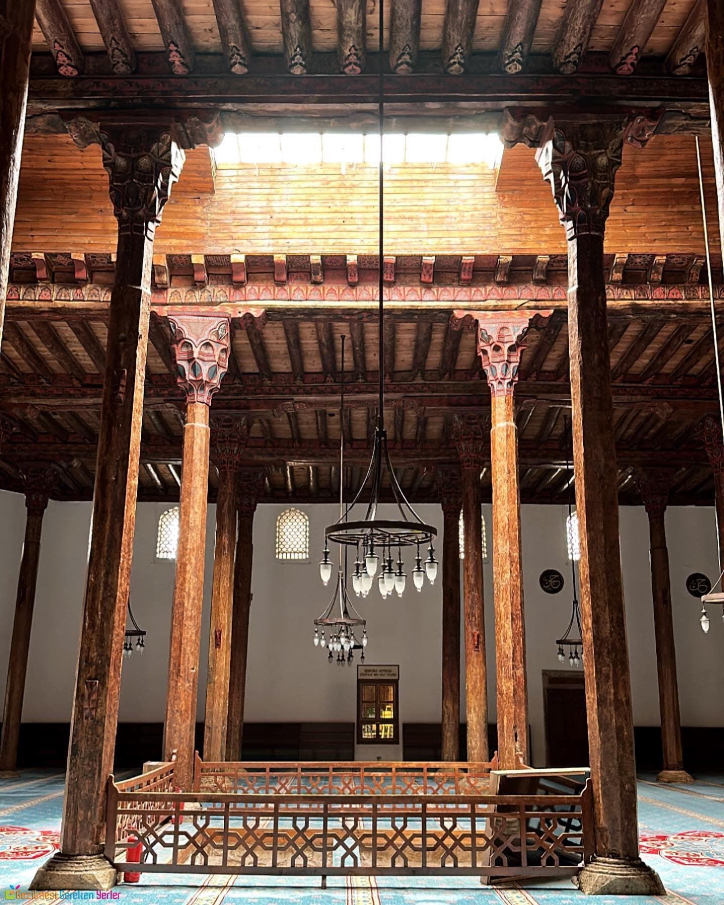 Eşrefoğlu Camii