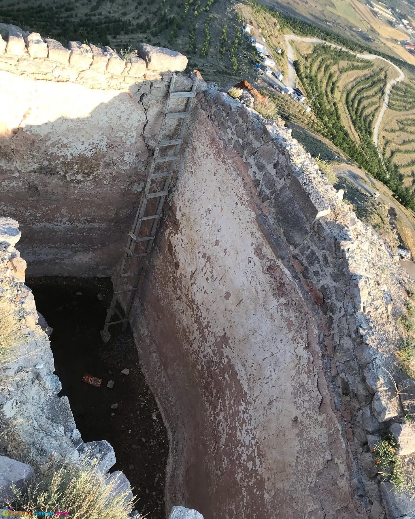 Gevale Kalesi