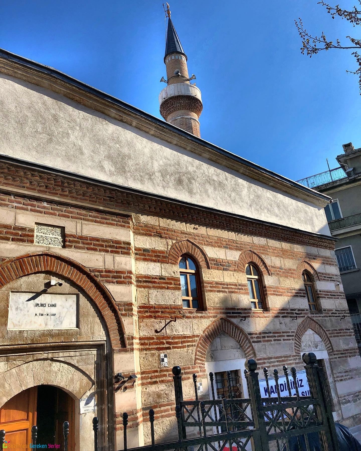 İplikçi Camii