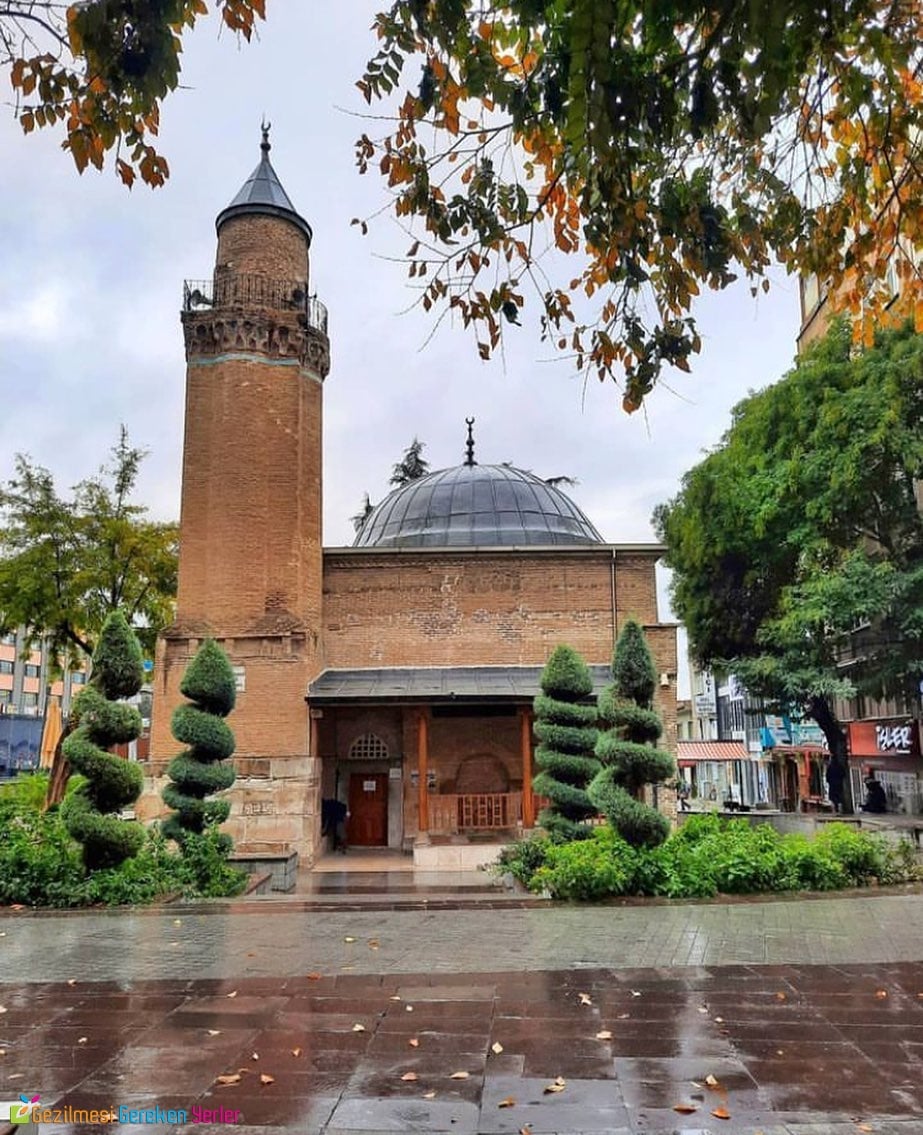 Konya Zafer Meydanı