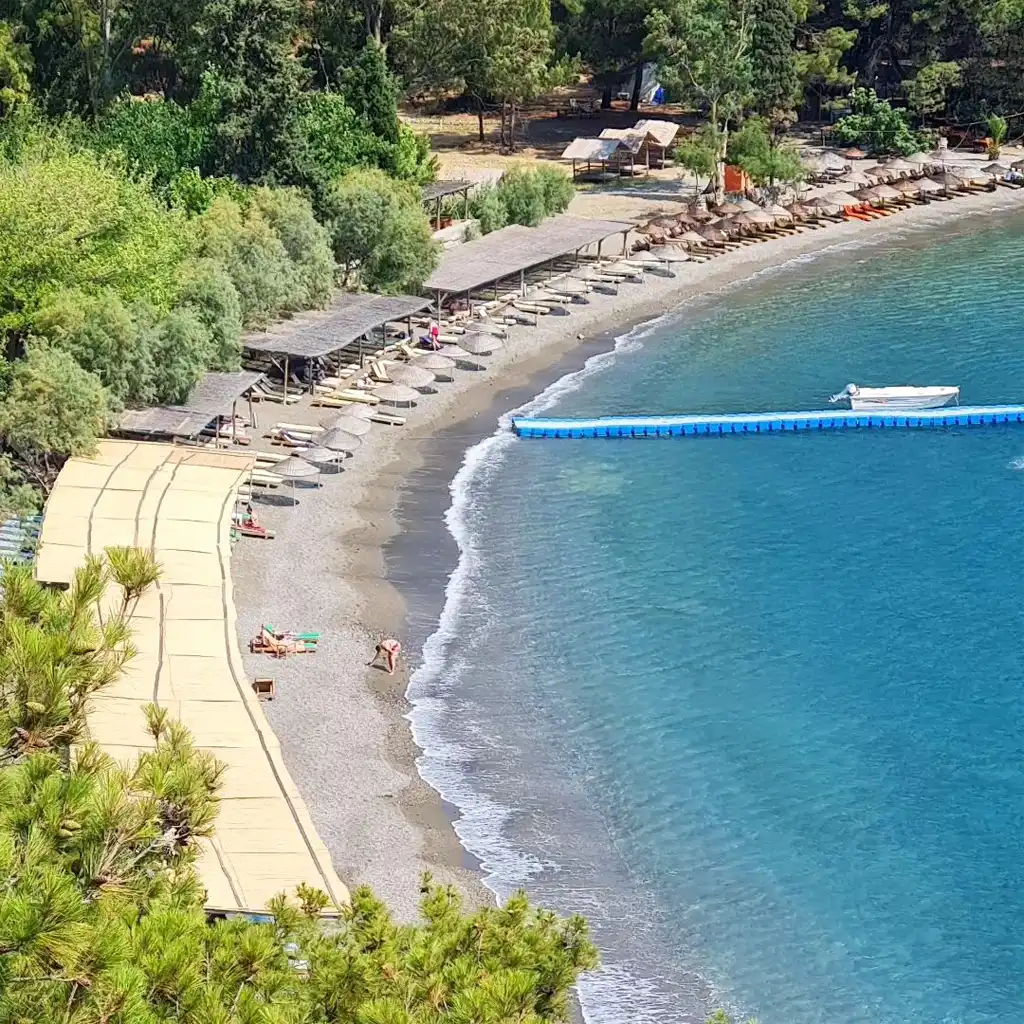 Kızılbük Koyu
