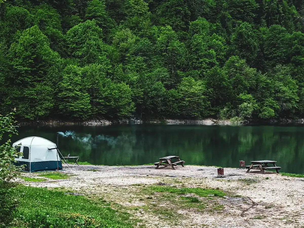 Sülüklü Göl Tabiat Parkı