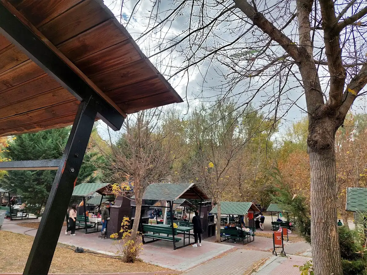 Yakacık Mesire Alanı