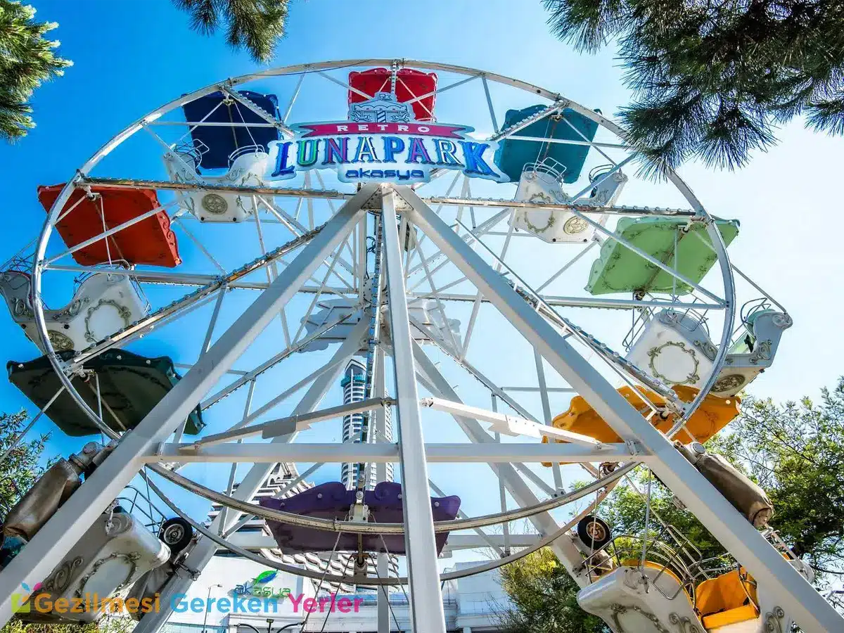 Retro Lunapark