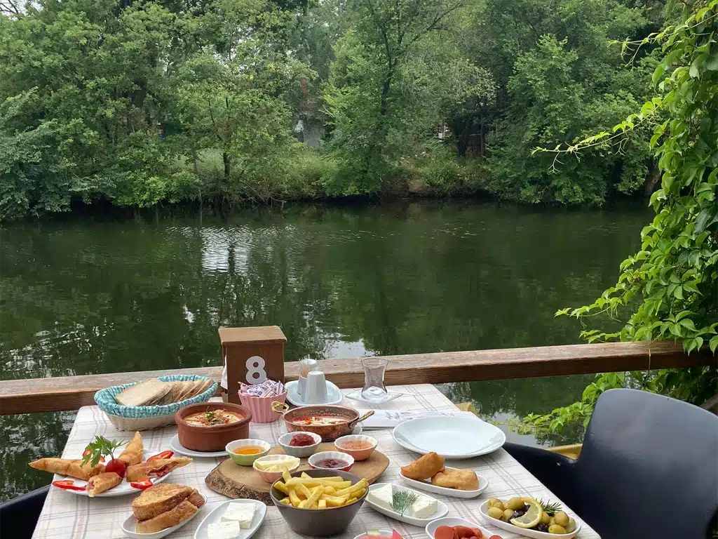 Keyfi Tıkır Kafe