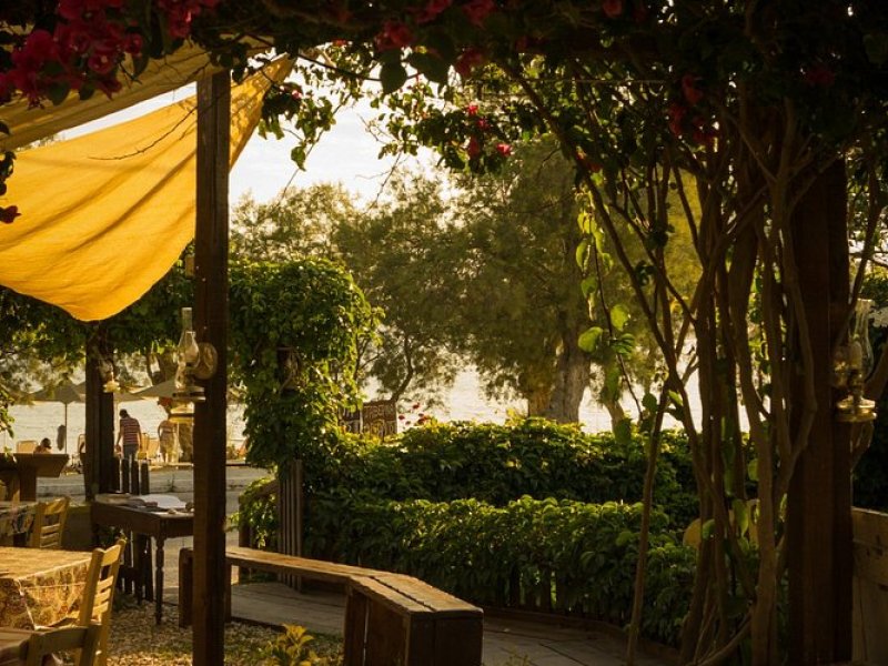 Milos'ta Akşamüstü Keyfi: O! Hamos