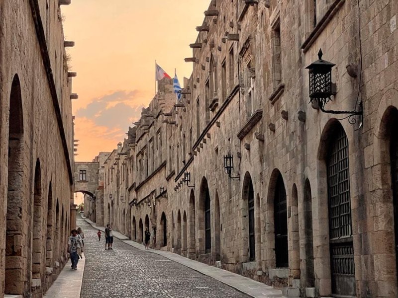 Rodos'ta Geçmişe Yolculuk