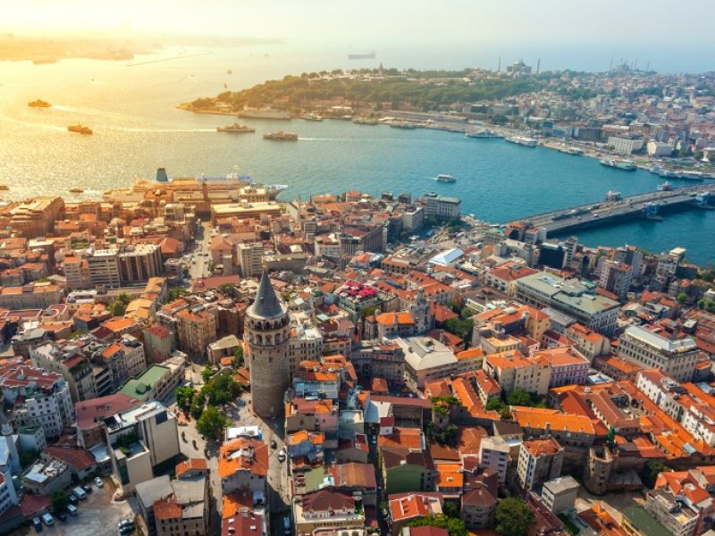 Galata Kulesi ve Çevresi