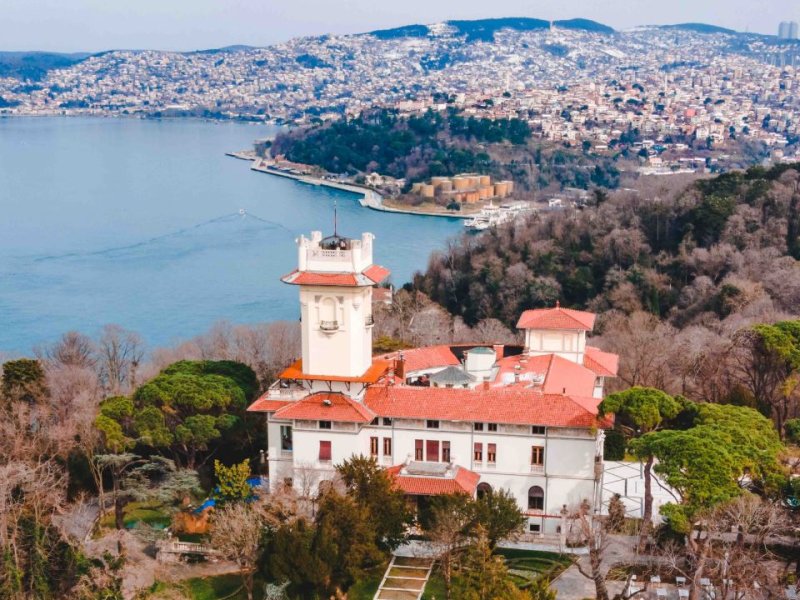 Hidiv Kasrı