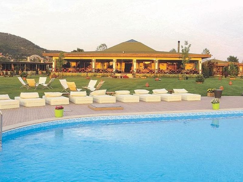 Riva’s Club